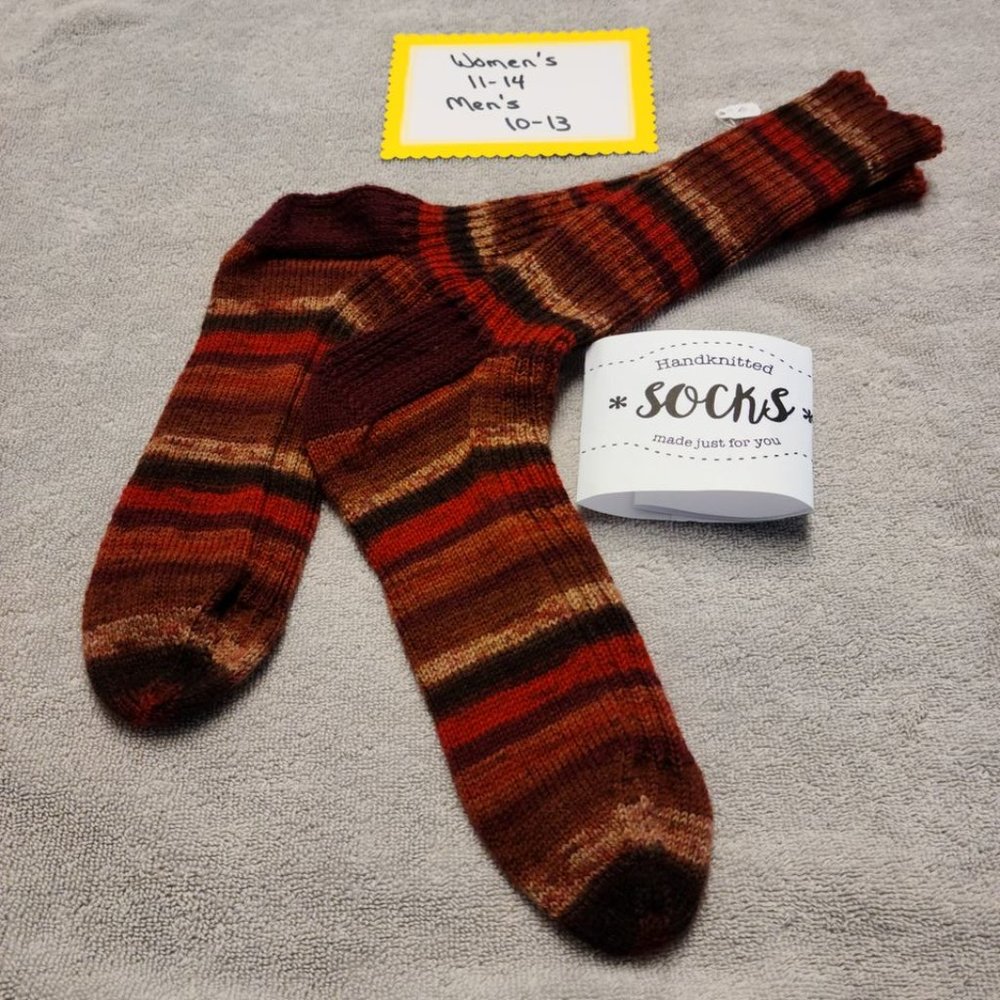 Hand knitted socks: assorted sizes: children, adults and large feet socks